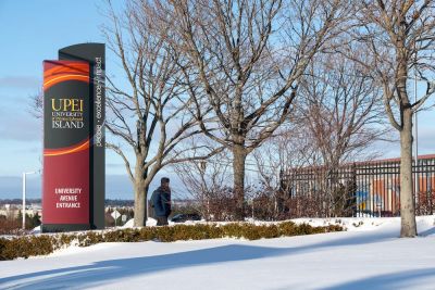 UNIVERSITY OF PRINCE EDWARD ISLAND (UPEI) &ndash; NO.11 TRƯỜNG Đ&Agrave;O TẠO BẬC CỬ NH&Acirc;N TỐT NHẤT CANADA