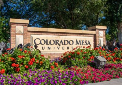 COLORADO MESA UNIVERSITY (CMU) – NO.4 CÁC TRƯỜNG CÔNG LẬP TỐT NHẤT MIỀN TÂY HOA KỲ